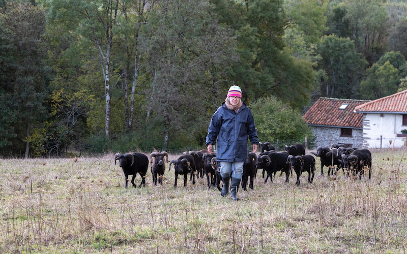 Anne-Lorraine Vigouroux défend la cause animale @MD Barufaud automne-2